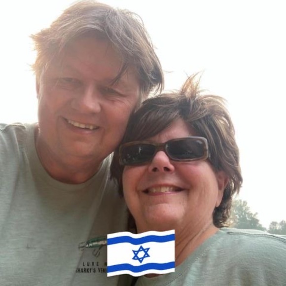 Meet your Posher, Tonya - Picture 1 of 1